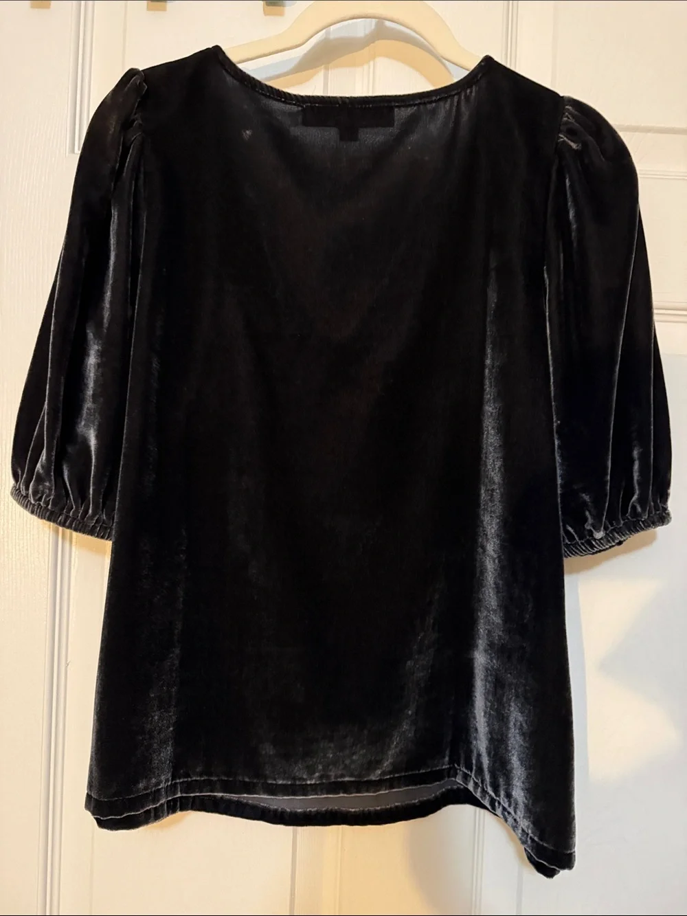LOFT Olive Green Velvet V-Neck Puff-Sleeve Blouse NWT